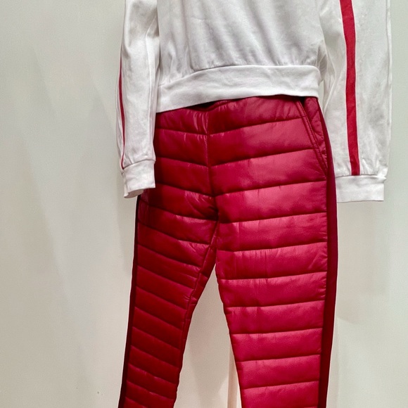 Warm puffer pants with elastic side panels NWT - Picture 3 of 15